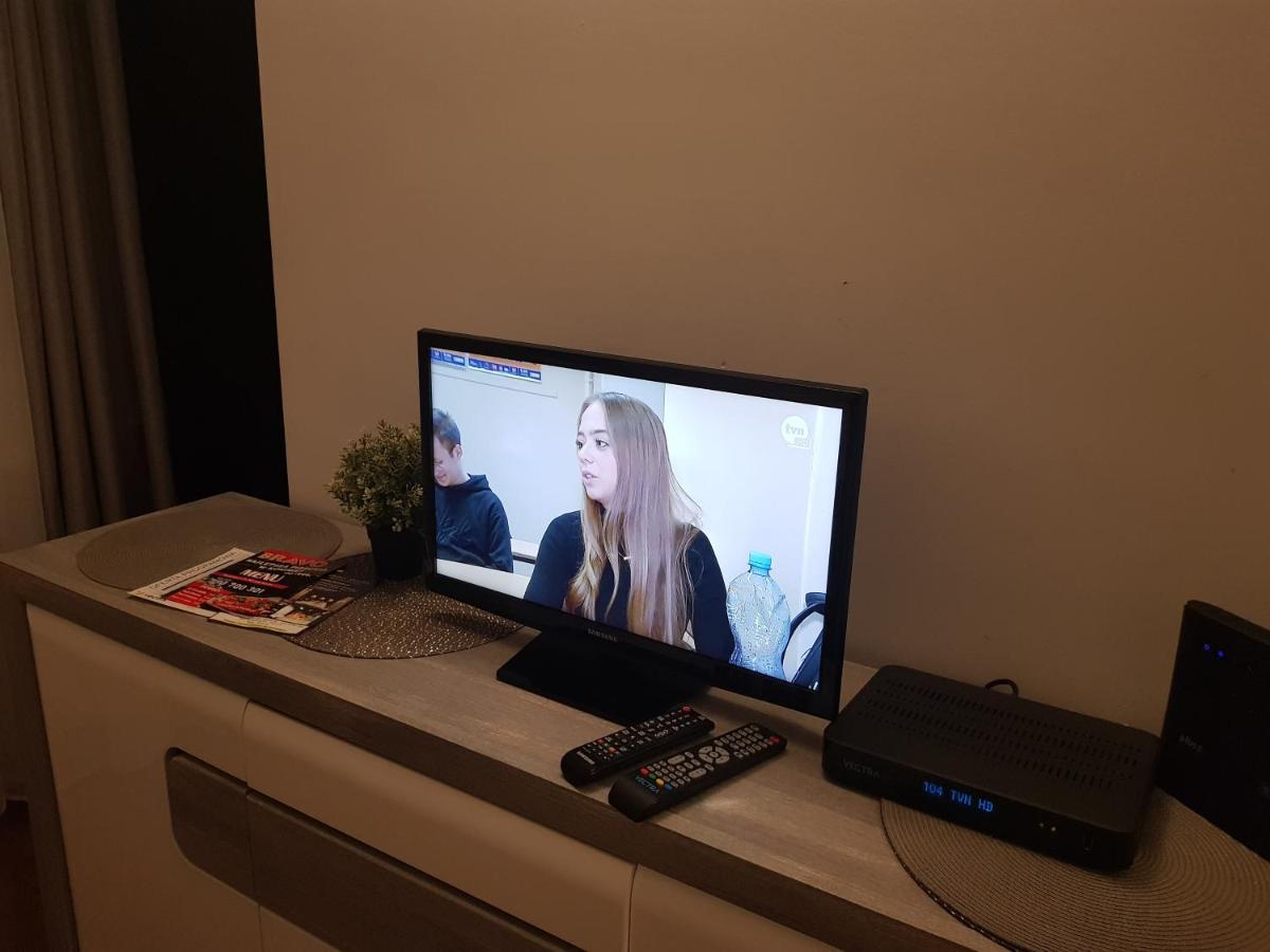 Apartament W2, Mieszkanie Dla Wszystkich โคนิน ภายนอก รูปภาพ